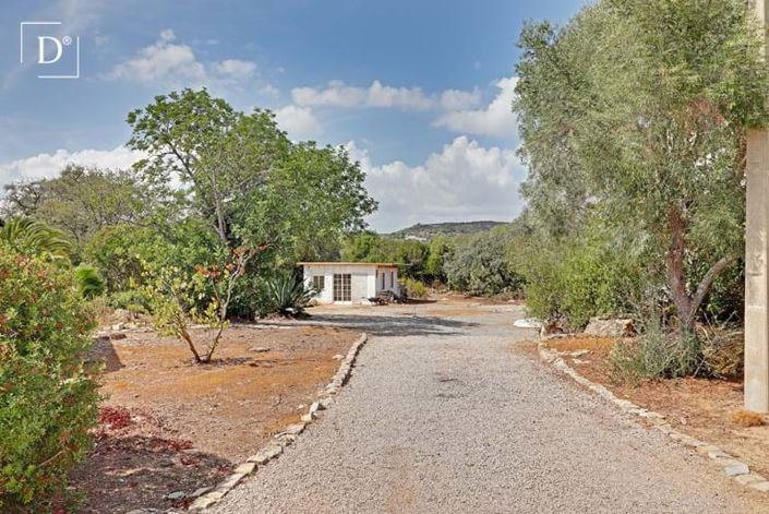 Image No.28-5 Bed Villa for sale