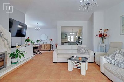 1-12289-a6143ebb3cb0547d86cbab874af8e5c603a53