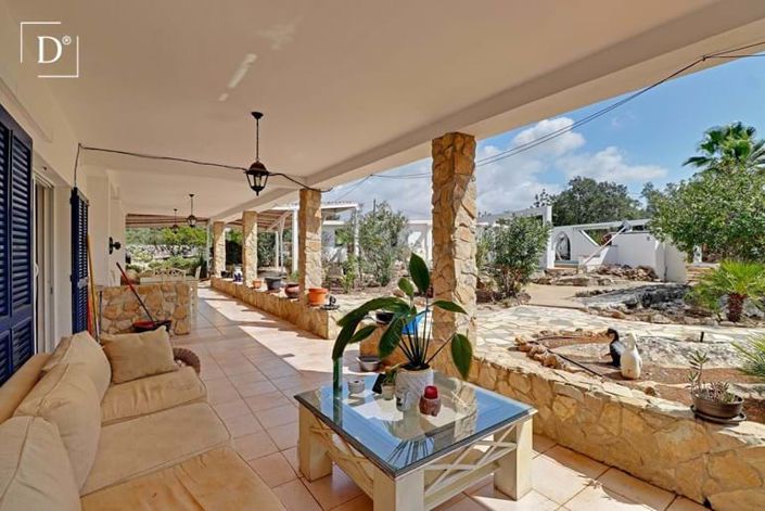 Image No.8-5 Bed Villa for sale