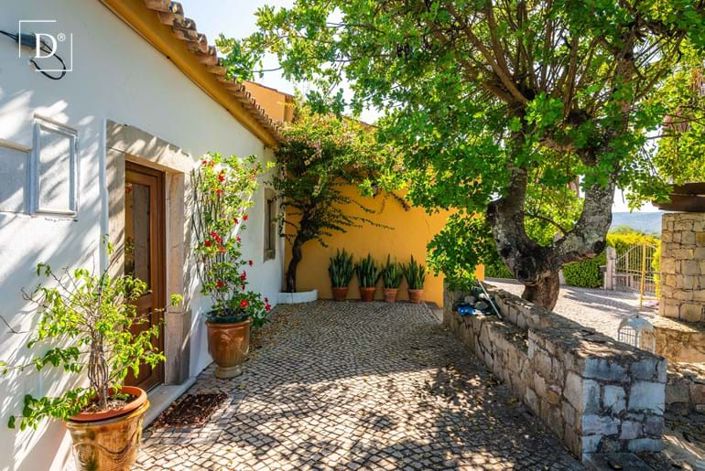 Image No.9-4 Bed Villa for sale