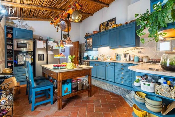 Image No.3-4 Bed Villa for sale