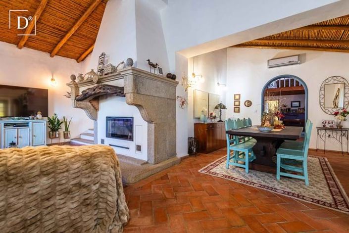 Image No.7-4 Bed Villa for sale