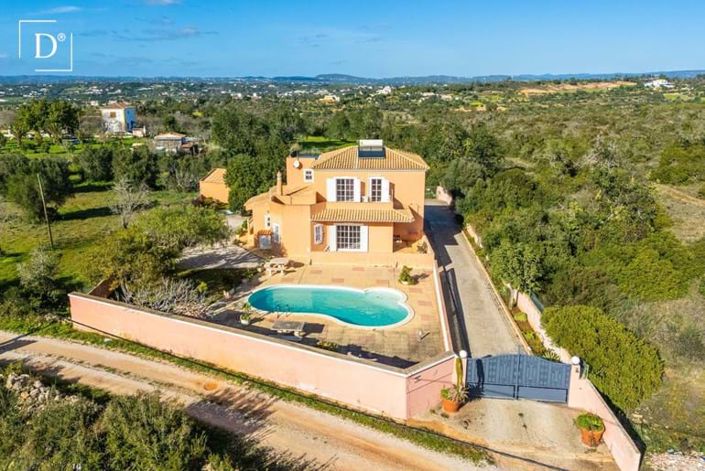 Image No.7-4 Bed Villa for sale