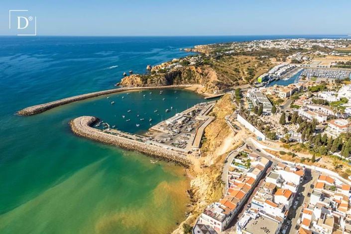 Image No.23-2 Bed Apartment for sale