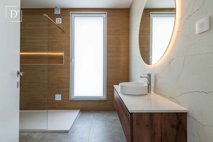 Image No.25-4 Bed Villa for sale