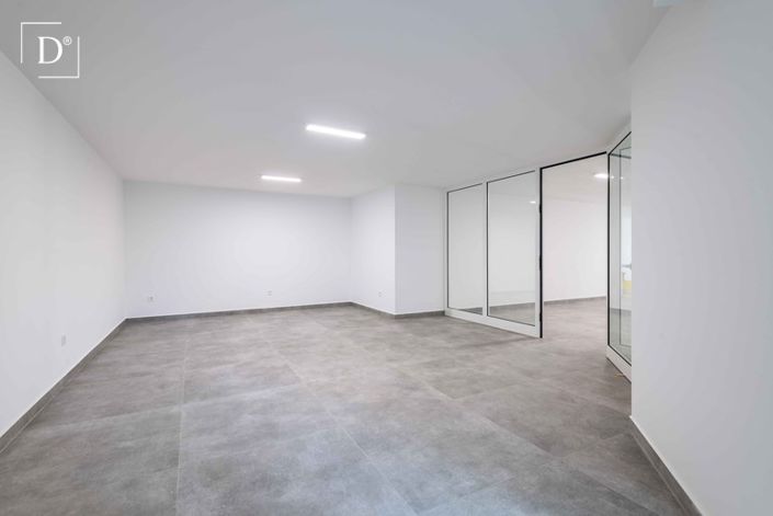 Image No.31-4 Bed Villa for sale