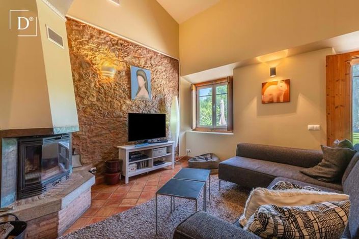 Image No.16-9 Bed Villa for sale