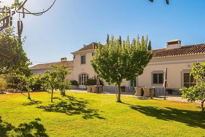 Image No.18-9 Bed Villa for sale