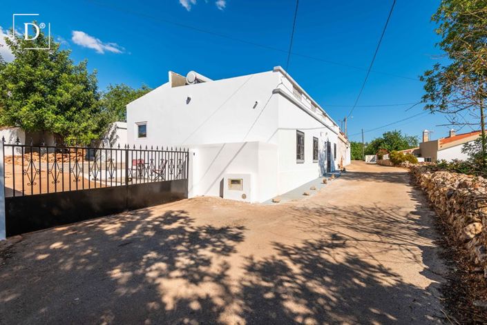 Image No.19-2 Bed Villa for sale