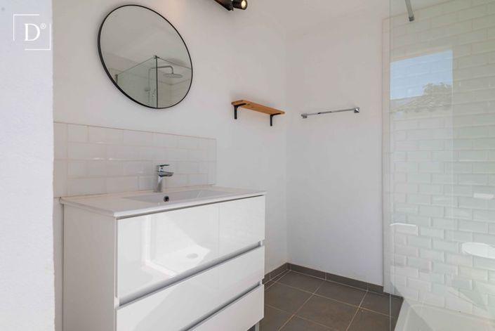 Image No.23-2 Bed Villa for sale