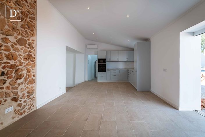 Image No.3-2 Bed Villa for sale