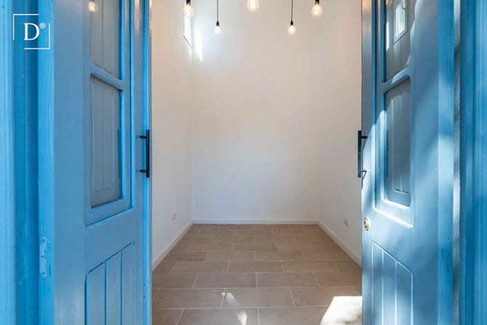 Image No.9-2 Bed Villa for sale