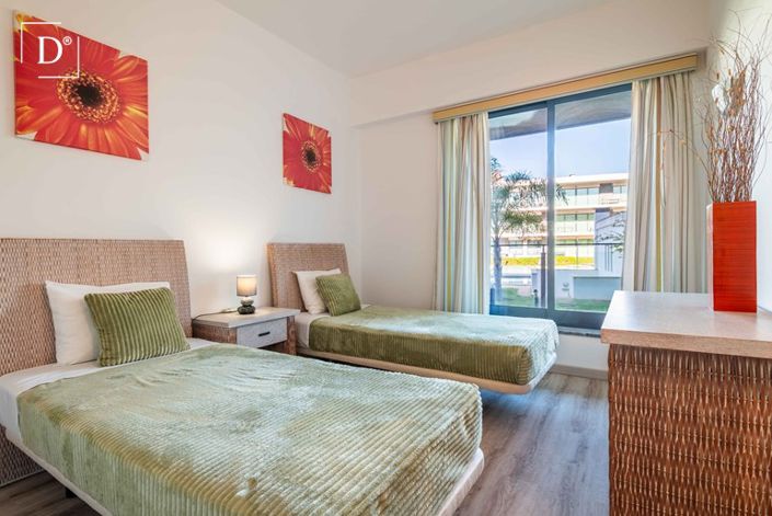 Image No.12-2 Bed Apartment for sale