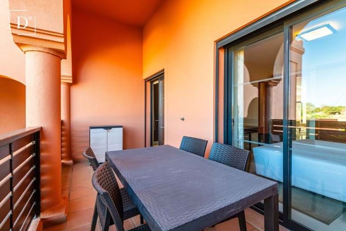 Image No.25-3 Bed Apartment for sale