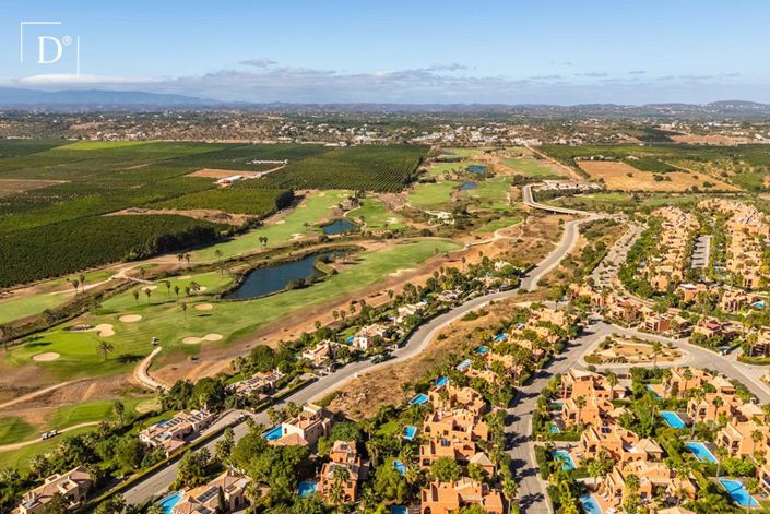 Image No.33-3 Bed Apartment for sale