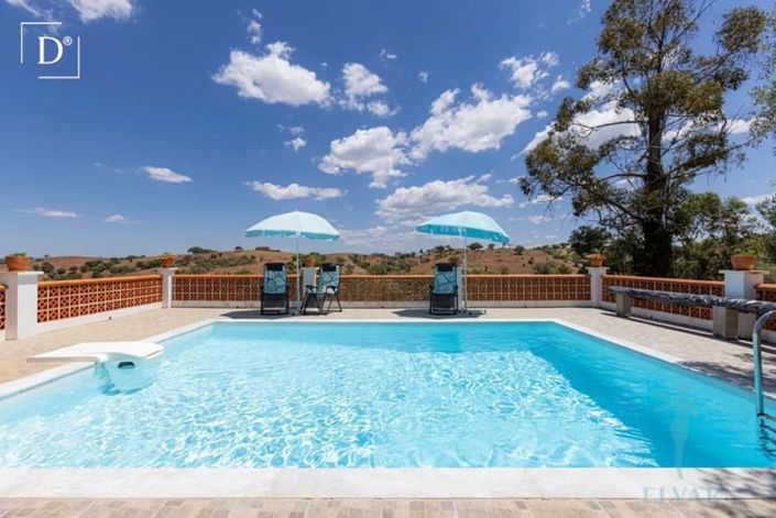 Image No.2-2 Bed Villa for sale