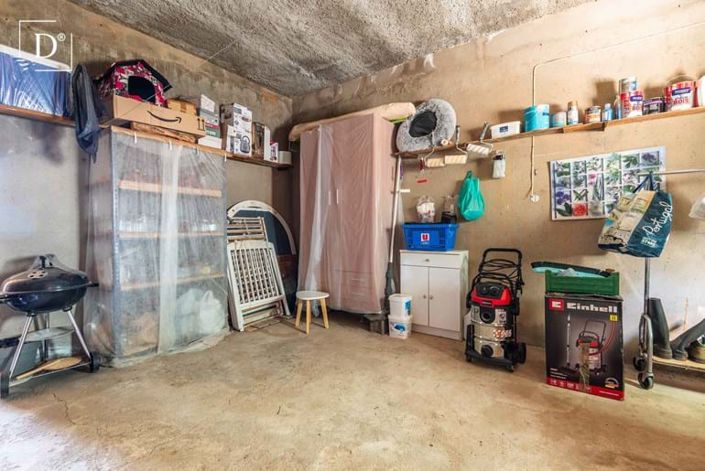 Image No.48-2 Bed Villa for sale