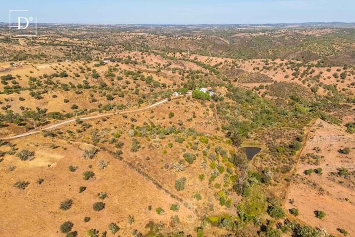 Image No.5-2 Bed Villa for sale