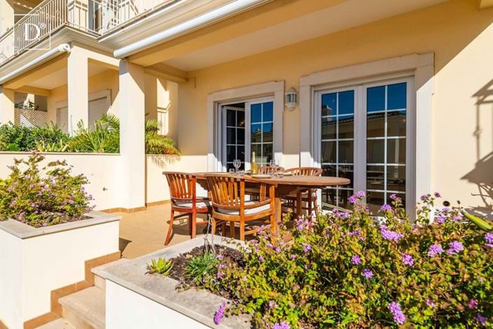 Image No.30-3 Bed Townhouse for sale