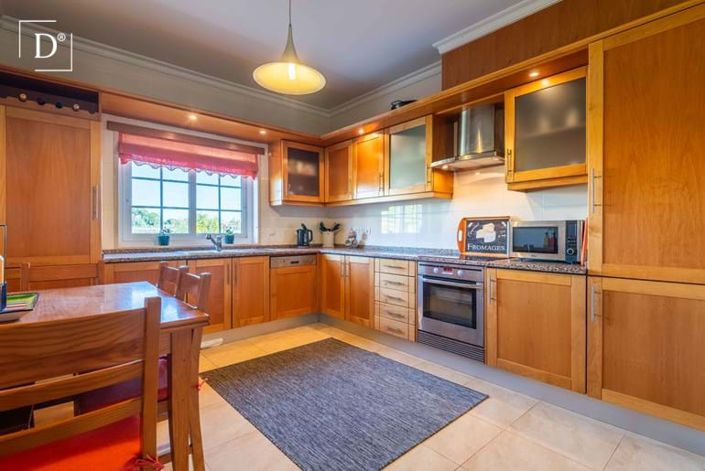 Image No.7-3 Bed Townhouse for sale