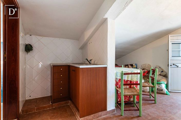 Image No.24-4 Bed Villa for sale