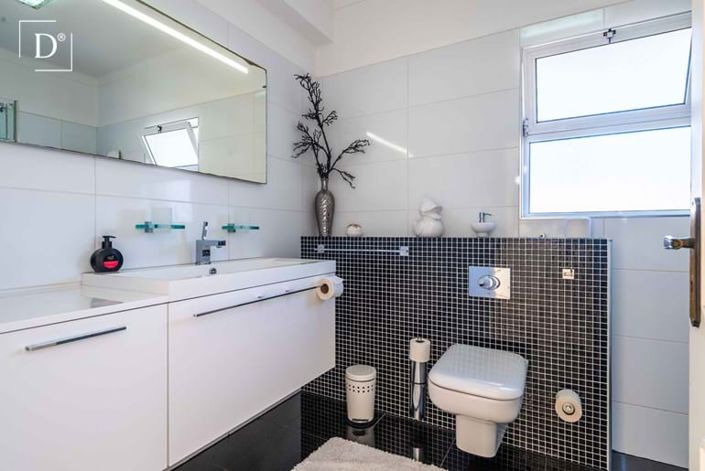 Image No.22-4 Bed Villa for sale