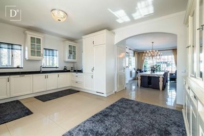 1-12298-a6143ebb3cb0547d86cbab874af8e5c603a53