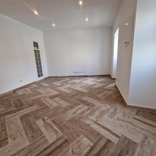 Image No.3-2 Bed House for sale