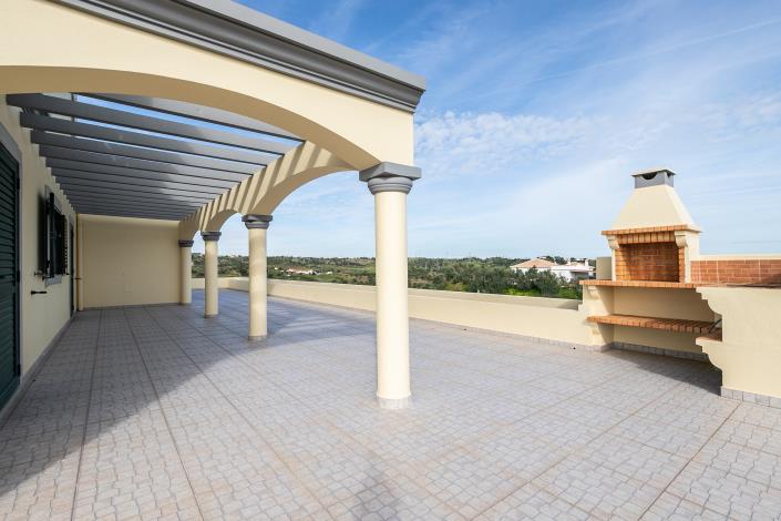 Image No.13-5 Bed Villa / Detached for sale