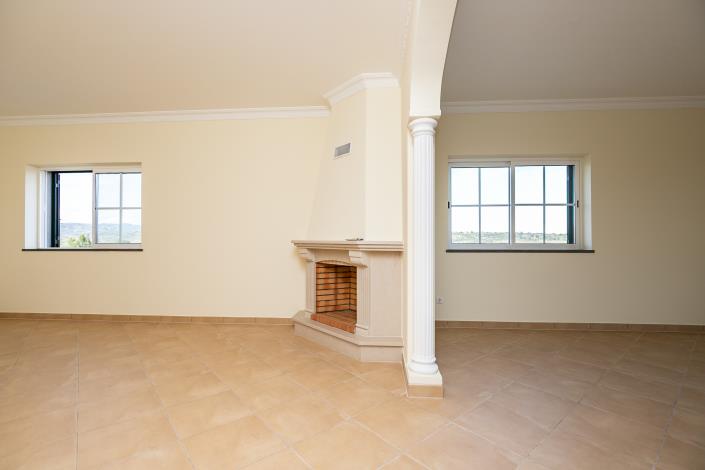 Image No.18-5 Bed Villa / Detached for sale