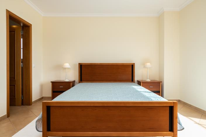 Image No.41-5 Bed Villa / Detached for sale