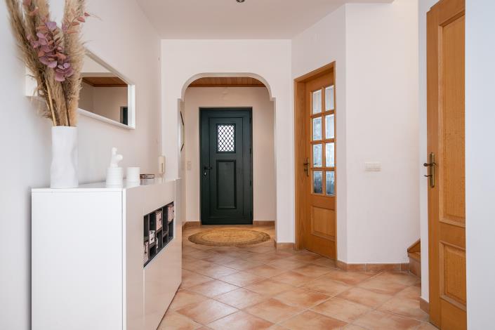 Image No.13-3 Bed Townhouse for sale