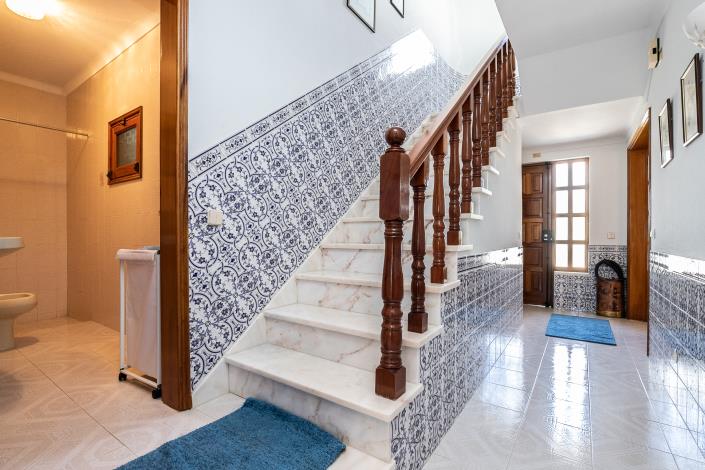 Image No.16-3 Bed Semi-Detached for sale