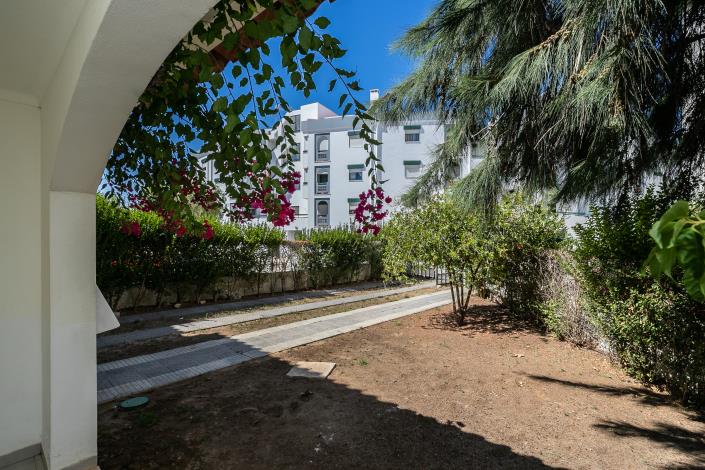 Image No.14-3 Bed Semi-Detached for sale