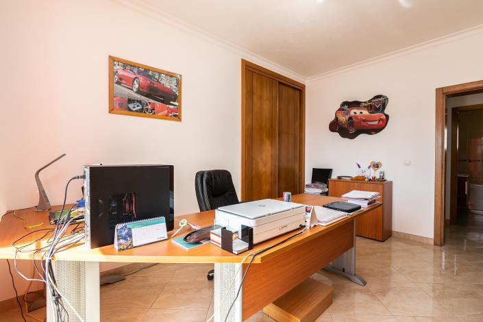 Image No.21-4 Bed Villa / Detached for sale