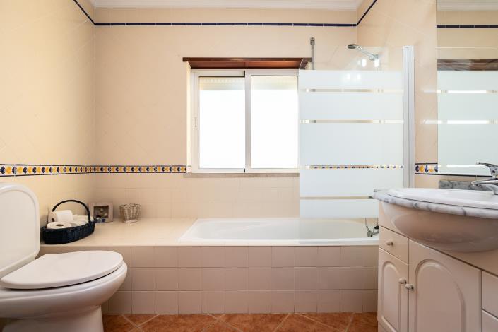 Image No.14-1 Bed Apartment for sale