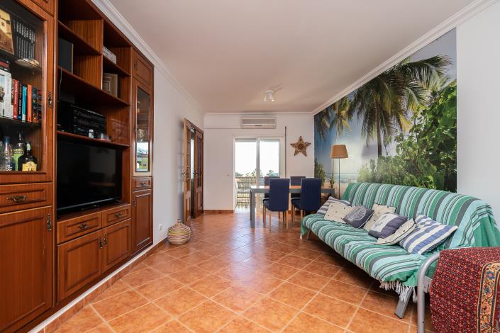 Image No.10-1 Bed Apartment for sale