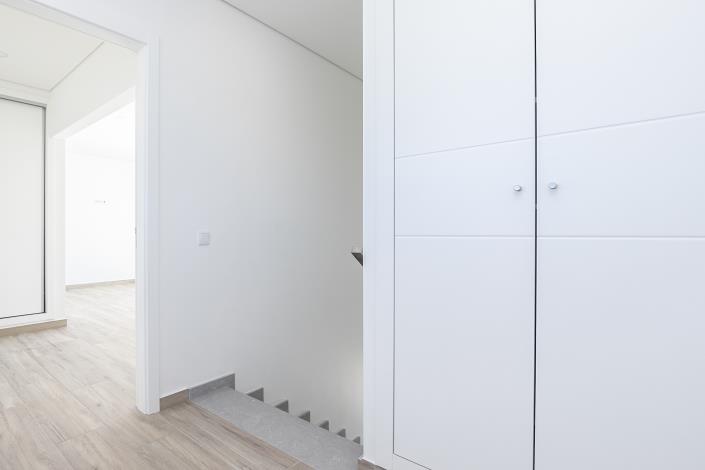 Image No.20-4 Bed Villa / Detached for sale