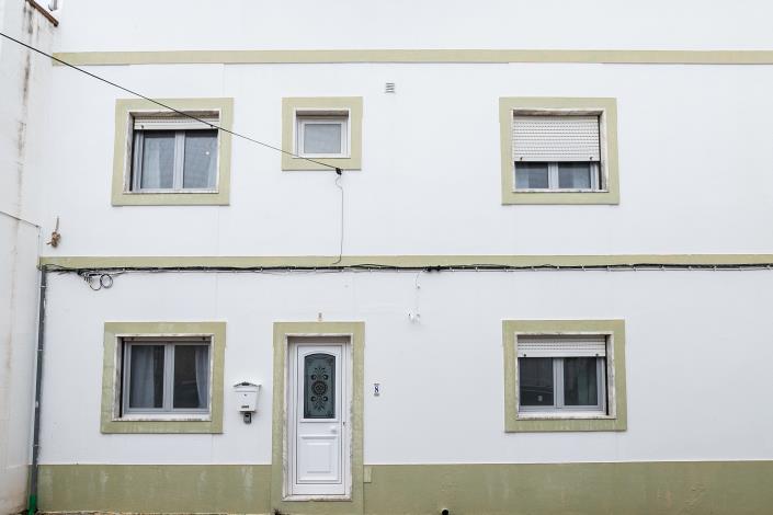 Image No.23-2 Bed Townhouse for sale