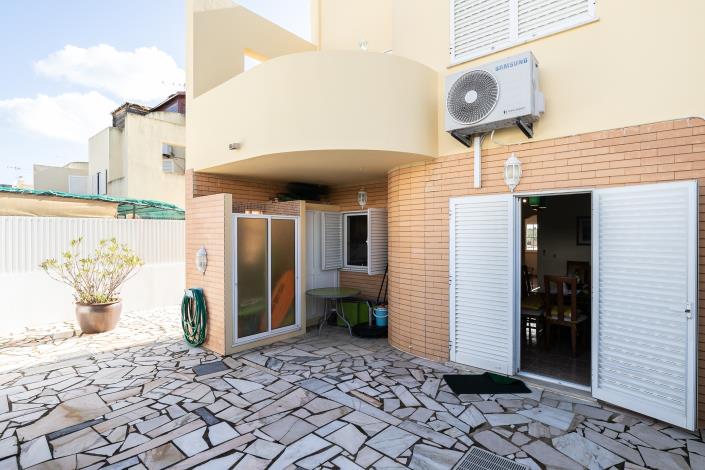 Image No.13-3 Bed Semi-Detached for sale