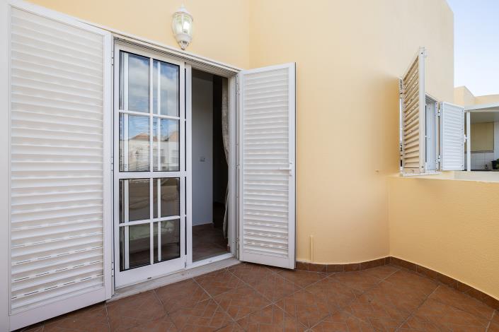 Image No.19-3 Bed Semi-Detached for sale