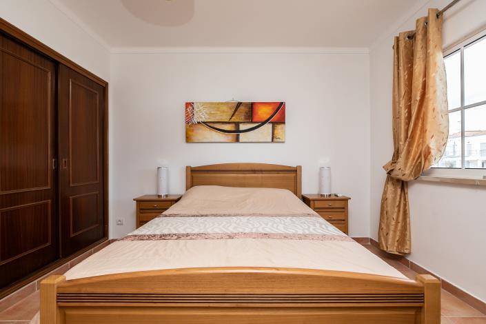 Image No.22-3 Bed Semi-Detached for sale