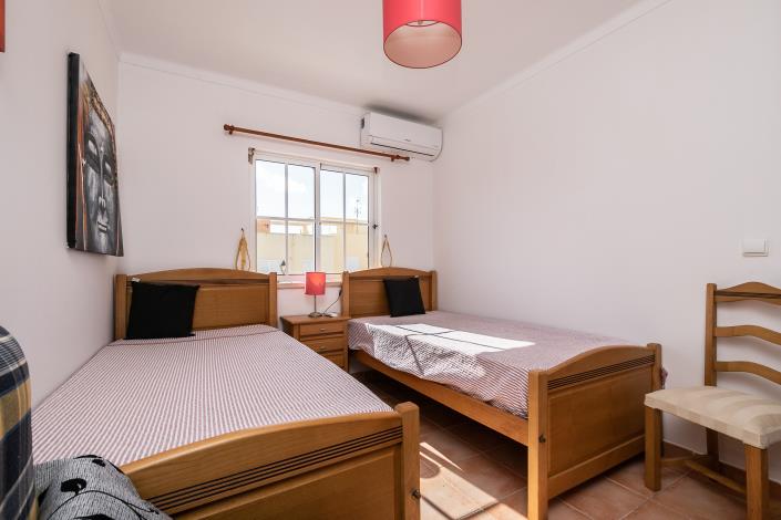 Image No.29-3 Bed Semi-Detached for sale