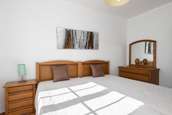 Image No.32-3 Bed Semi-Detached for sale