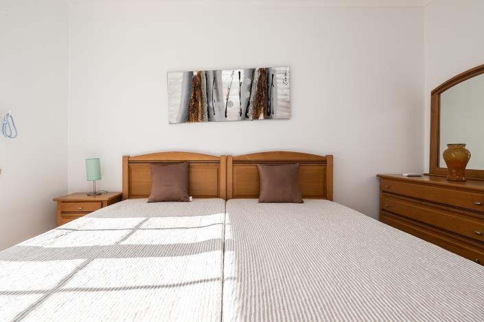 Image No.31-3 Bed Semi-Detached for sale