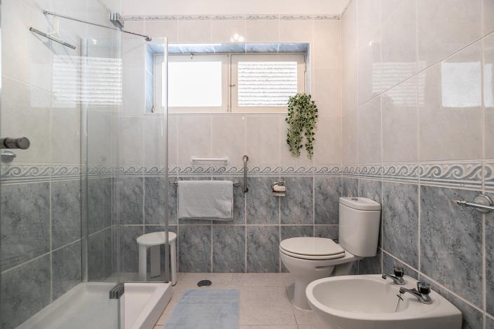 Image No.16-3 Bed Villa / Detached for sale