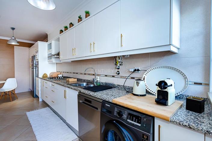 Image No.7-3 Bed Semi-Detached for sale