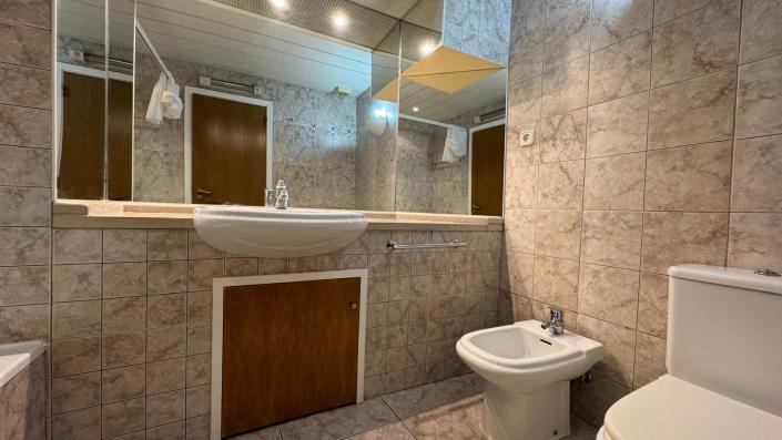 Image No.15-1 Bed Apartment for sale