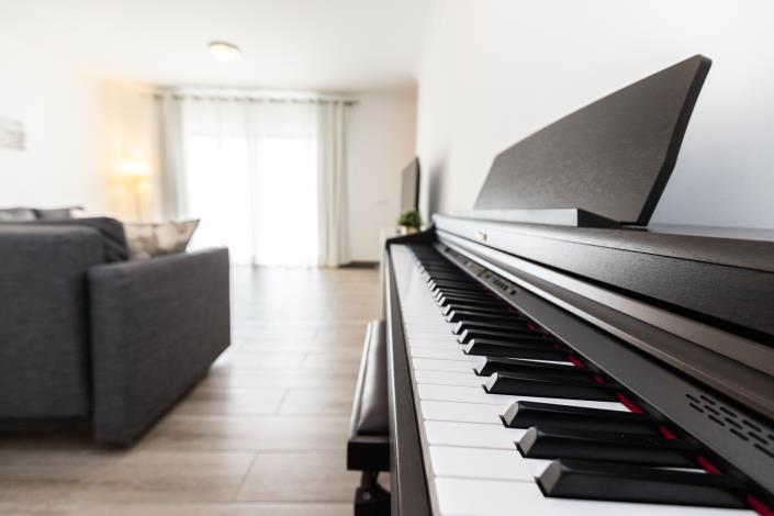 Image No.6-3 Bed Townhouse for sale