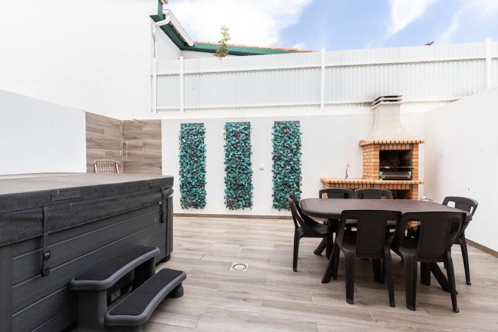 Image No.9-3 Bed Townhouse for sale